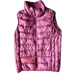 Uniqlo ULTRA LIGHT DOWN VEST powder pink size small Packable